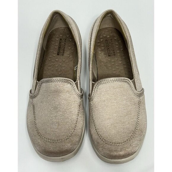 Skechers Goga Mat Go Bliss Walking Women’s Sneaker Size 8 Beige Walking Slip Ins - Picture 5 of 10